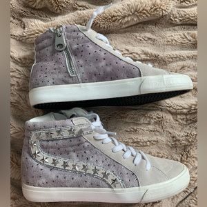 Vintage Havana Hightop Glittery Sneakers - size 9